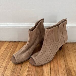 SM New York Perforated Peep-Toe Ankle Booties - Taupe